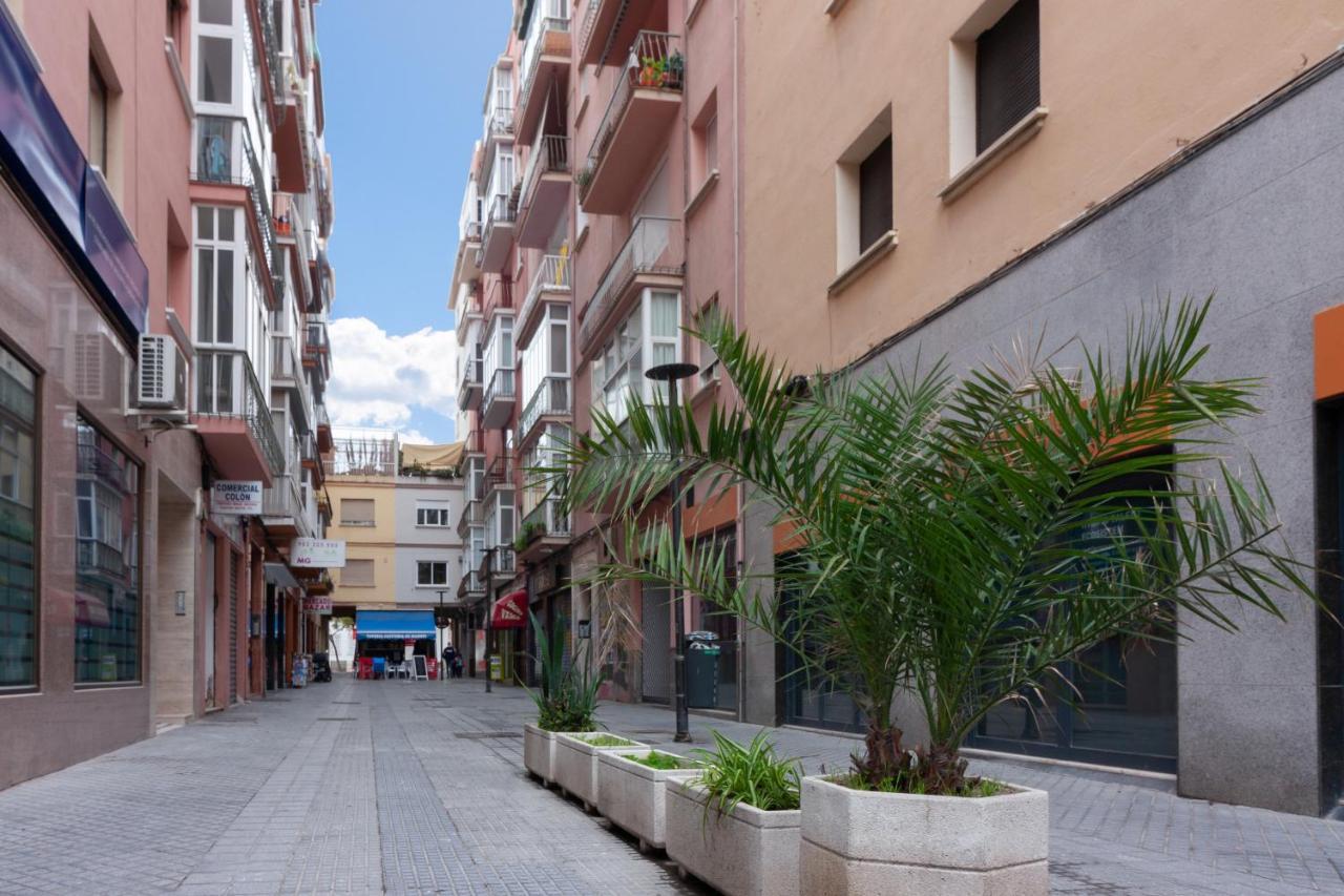 Sea & Wave Soho Family Apartment Malaga Luaran gambar